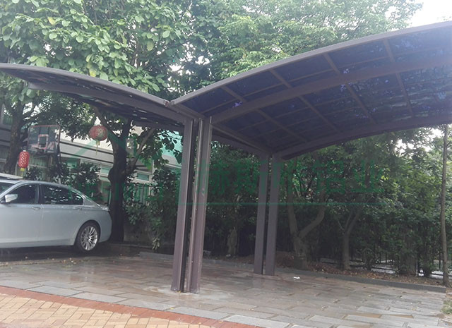 广州市番禺珊瑚弯畔悦海街8号车棚 - 谢小姐
